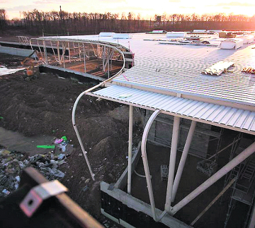 Terminal lotniska w Świdniku już pod dachem