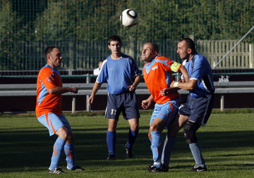 Klasa A: Legnickie Pole - Orzeł Mikołajewice 7:1 (ZDJĘCIA)