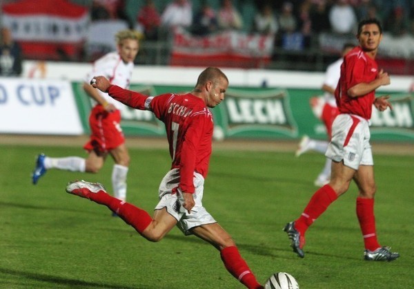 Becks będzie grał dalej