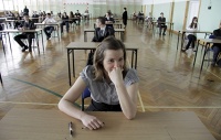 Próbny egzamin gimnazjalny z Operonem 2011, część humanistyczna. Pytania i odpowiedzi