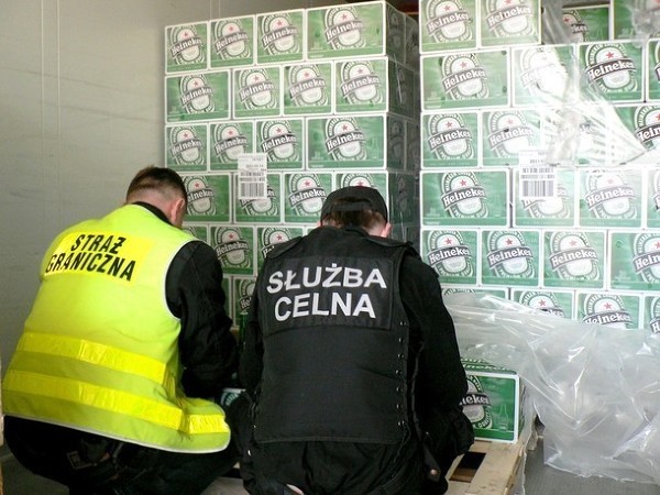 W Gdyni zatrzymali piwo. 20 tysięcy butelek piwa!