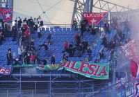 W sektorze kibiców Wisły na stadionie przy Bułgarskiej doszło do ekscesów (ZDJĘCIA)