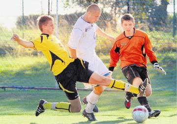 Okręgówka Jelenia Góra: Łużyce wiceliderem