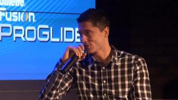 Robert Lewanowski jak Thierry Henry (wideo)