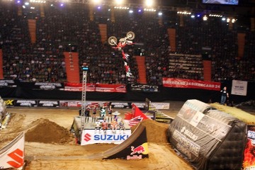 Night of the Jumps, czyli nocne skakanie w Ergo Arenie