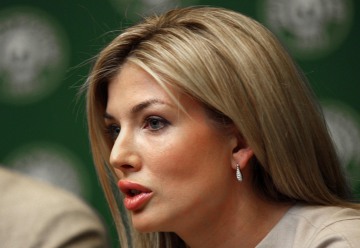 Piękna prezes Warty wsparła finansowo ŁKS